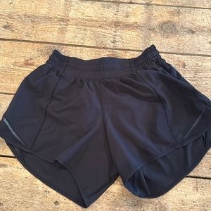 Black lulu lemon shorts!